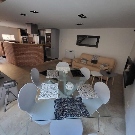 Agreable Maison De Ville A Villefranche Sur Saone ภายนอก รูปภาพ